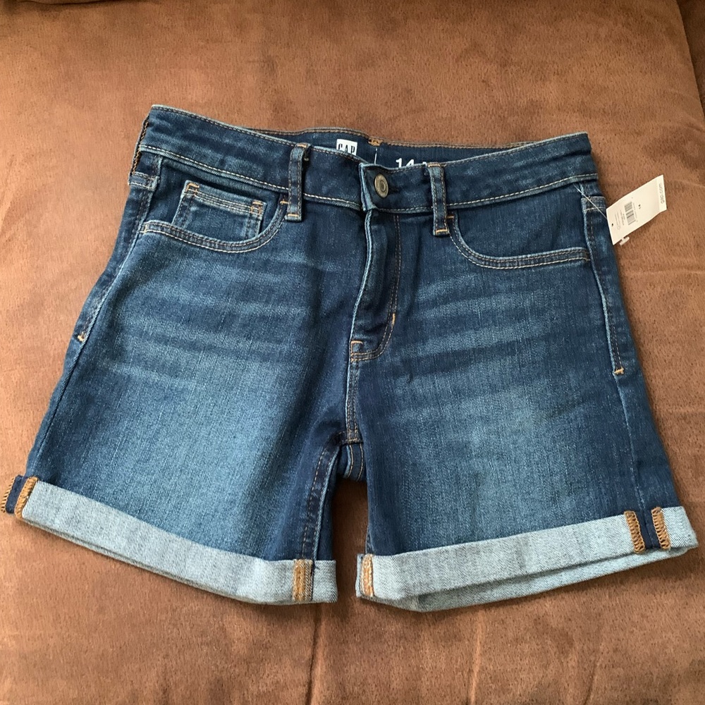 Girls Gap MIDI shorts